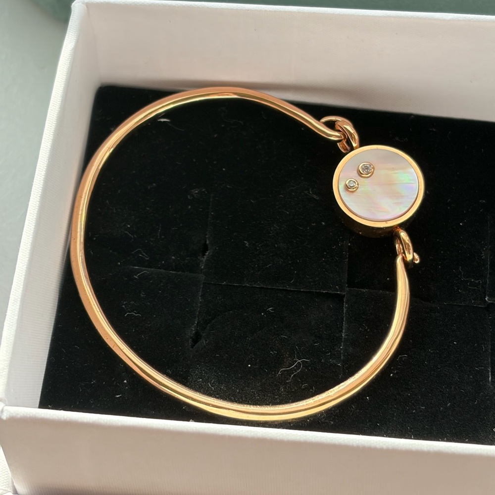 Moving Sale 🌟 Elegant Two Stone Pink Morher of Pearl Bangle - Rose Gold